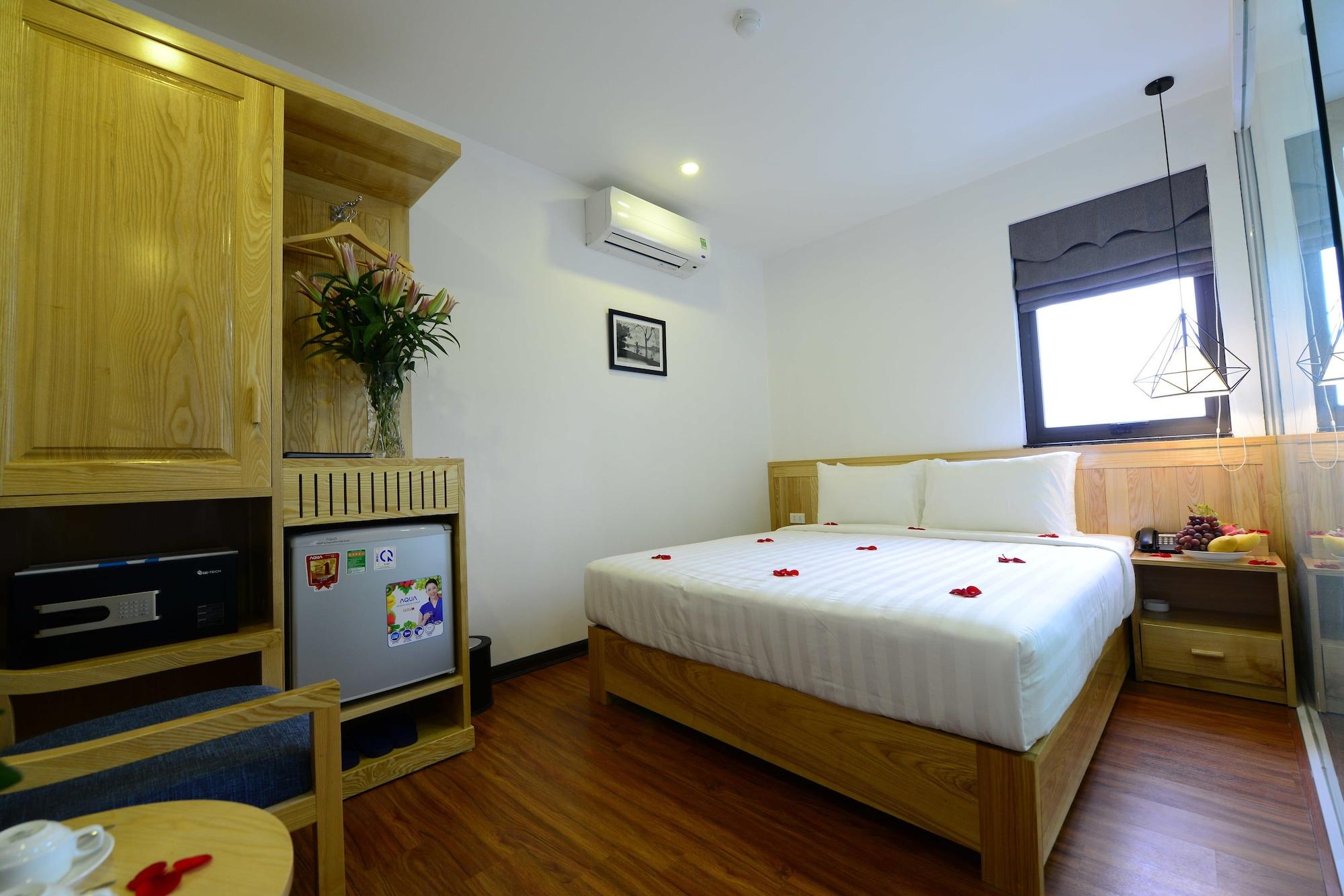 Blue Hanoi Inn Luxury Hotel Zewnętrze zdjęcie
