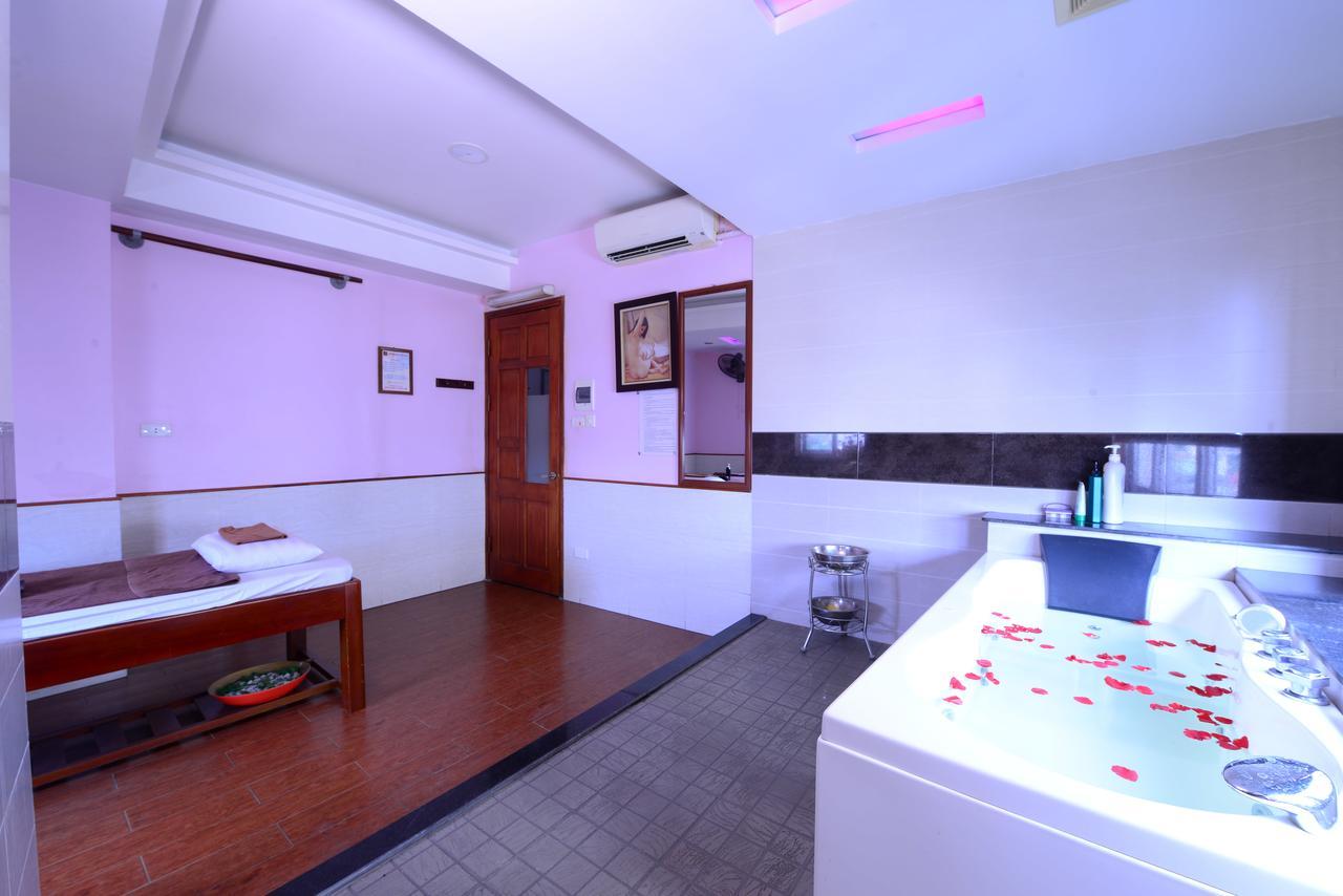 Blue Hanoi Inn Luxury Hotel Zewnętrze zdjęcie