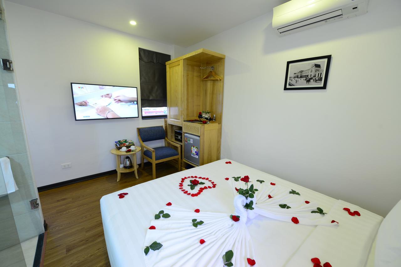 Blue Hanoi Inn Luxury Hotel Zewnętrze zdjęcie
