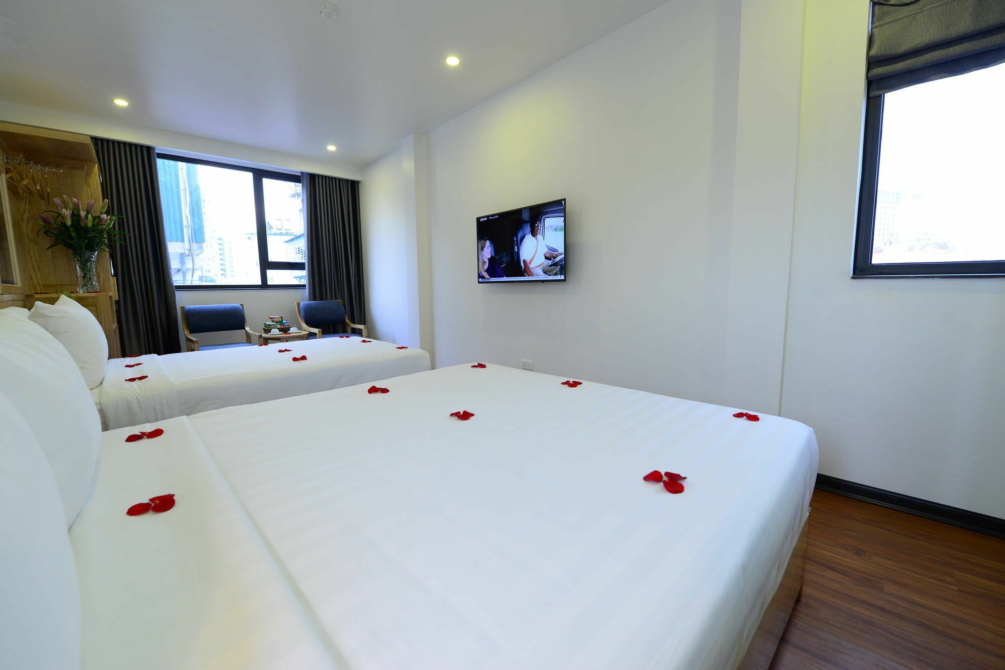 Blue Hanoi Inn Luxury Hotel Zewnętrze zdjęcie