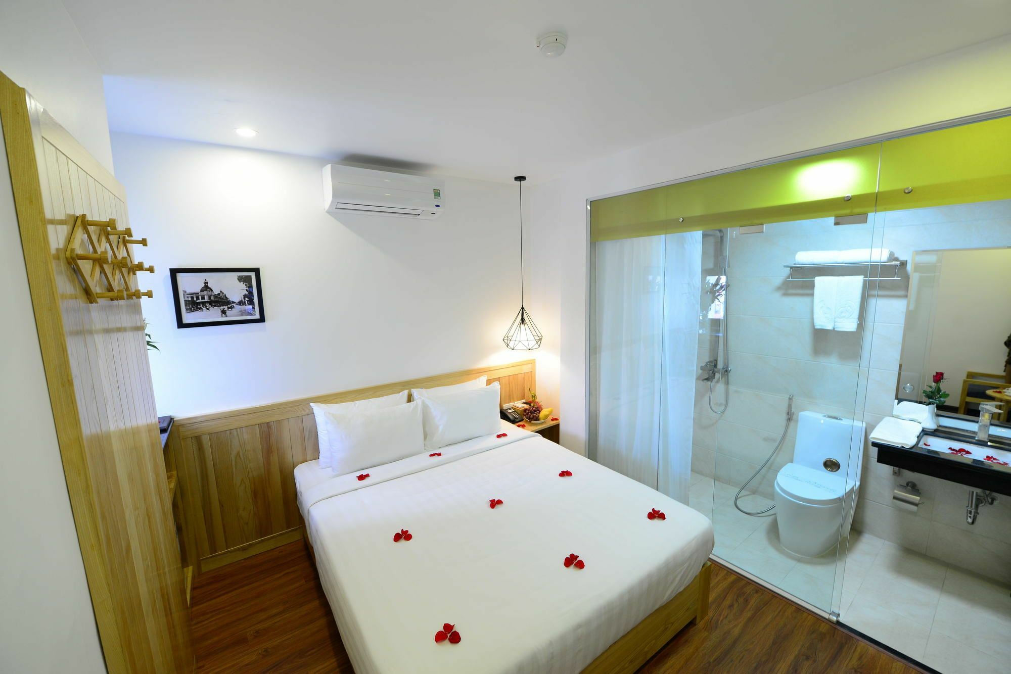 Blue Hanoi Inn Luxury Hotel Zewnętrze zdjęcie