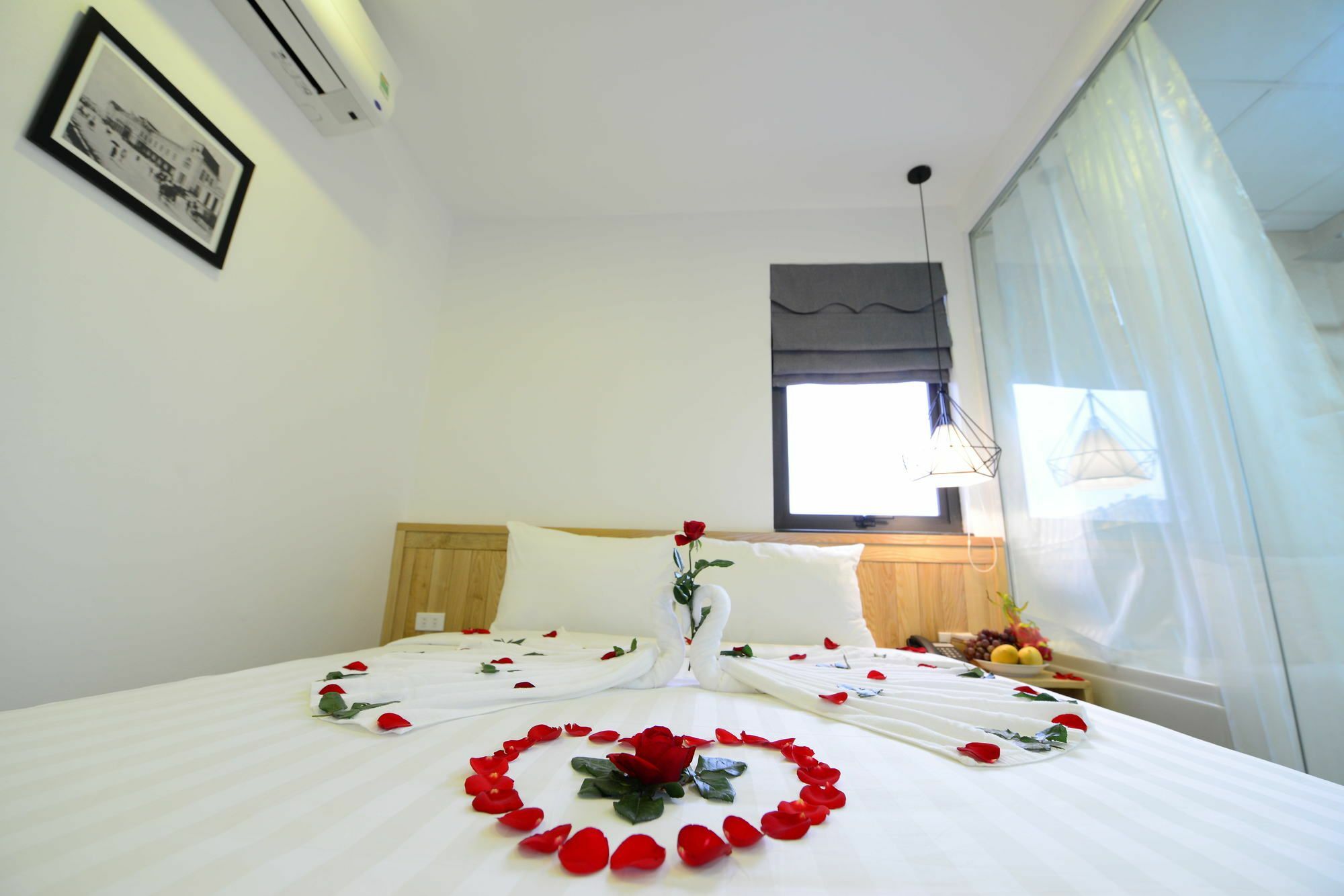 Blue Hanoi Inn Luxury Hotel Zewnętrze zdjęcie